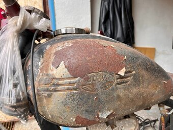 JAWA 11 Pérák - 12