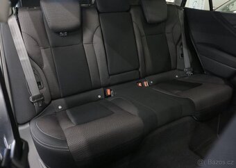 Subaru Outback 2.5 ACTIVE 2025 6let zaruka 124 kw - 12