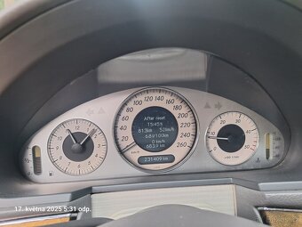 Mercedes E220CDi r.v.2005 Avantgarde - 12
