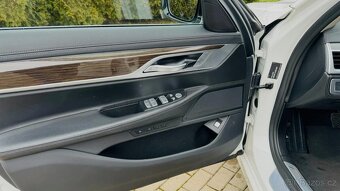 Prodam BMW řady 7 (G11) 730d xDrive - TOP výbava, Laser, Ser - 12