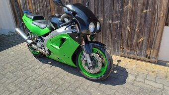 Kawasaki ZXR 750J - 12
