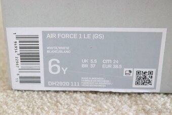 Bílé NIKE AIR FORCE 1 vel. 38,5 - 12