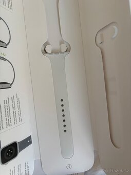 Apple Watch SE 2 44mm, Silver Aluminum - 12