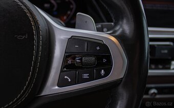 BMW X7 M50i xDrive 2019 - 12