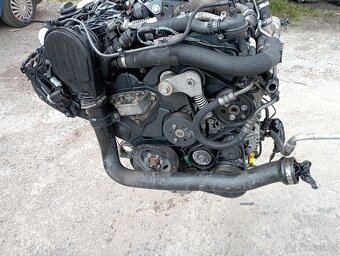 CITROEN C6 2,7HDI UHZ MOTOR s PŘEVODOVKOU 20GG07 - 12