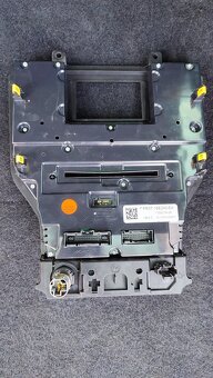 rádio Ford mustang 15+ - 12