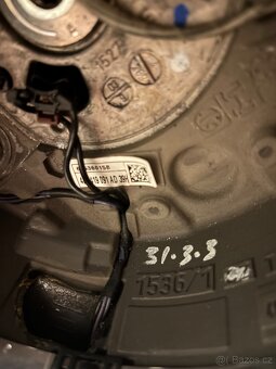 Volant Audi A8 - 12