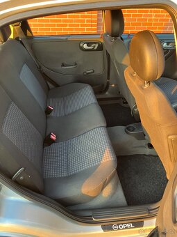 Opel Corsa C - Udržovaný vůz - 12