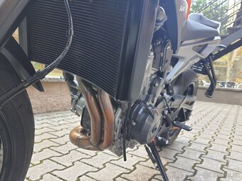 KTM 790 Duke - SUPER STAV - V TP 35 KW 159.900,- Kč - 12