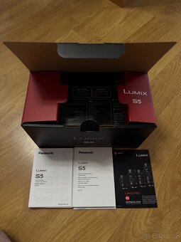 Prodej Panasonic Lumix S5 - téměř nepoužitý - 12