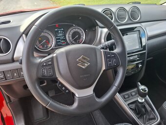 SUZUKI VITARA 1.4 103 kW, 2019 facelift, NAVI, TOP - 12