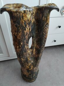 Větší kameninová váza - 12