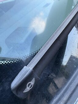 Mini COOPER 1.6/85kW, motokára s panoramou a muzikou - 12