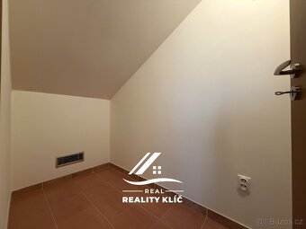Pronájem bytu 3+kk 100 m², Ostrava - Nová Bělá - 12