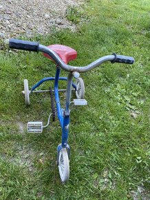 Staré, historické kolo, kolobezka - 12