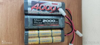 RC HiMoto 1:10. - 12