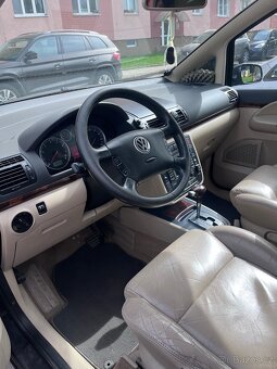 Sharan 2.8 v6 LPG - 12