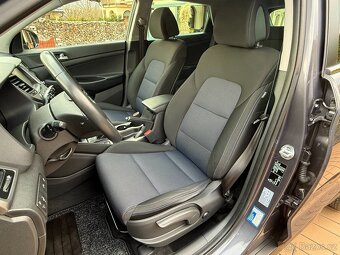 HYUNDAI TUCSON 1.7 CRDi Navi LED Asyst / 2016-1.Maj / KRÁSNÝ - 12