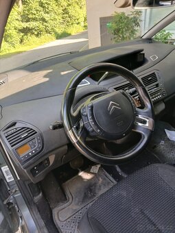 Citroen C4 picasso 1.6 Hdi - 12