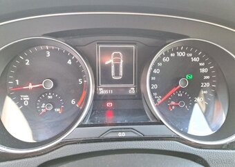 Volkswagen Passat 2,0TDI 110kW Variant BlueMotio - 12