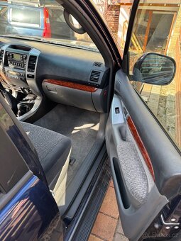 Toyota Land Cruiser 120,   3,0 D4D, r.v.2006 - 12