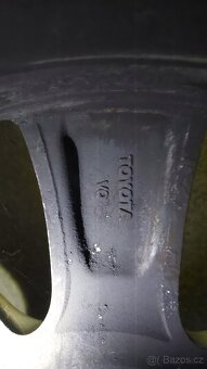 Sada zimních pneu 205/55 R16 - 12