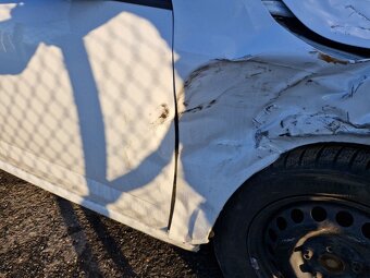 Škoda Octavia 3 combi 1.6 TDI 77kW - 12