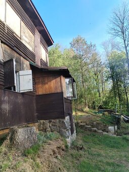 Chata k rekonstrukci na klidném místě 12 km od Jihlavy - 12