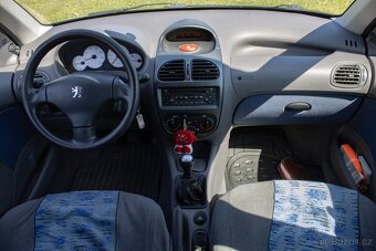 Peugeot 206 SW 1.1 44kW - 12