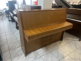 Steinway & Sons mod. Z 114 se zárukou 5 let, doprava zdarma - 12