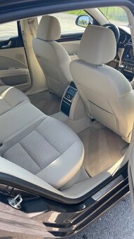 Škoda Superb 2.0 TDI 125 kW, rok 2011, původ ČR - 12