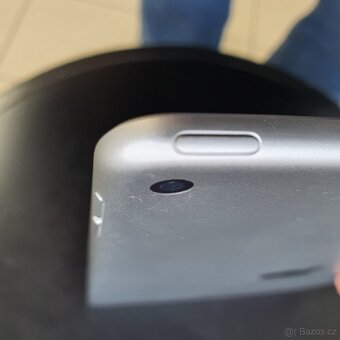 iPad Air 3, jako nový + Apple stylus + 2 pouzdra, - 12