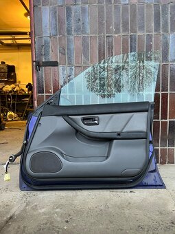 Dveře Subaru Legacy sedan BH (3. generace) - 12