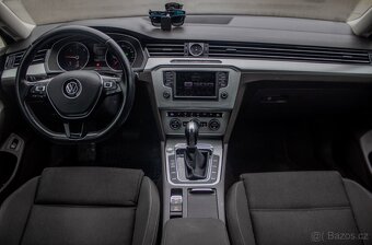 Volkswagen Passat Variant 2.0 TDI BMT Highline DSG - 12