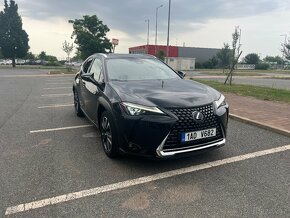 Lexus UX 250h, 2,0 HSD Luxury - 12