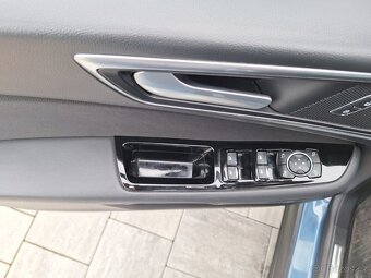Ford Galaxy Titanium - 12