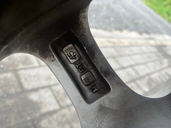 Alu kola ford - 12