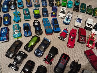 Hot-wheels sada 134 aut - 12