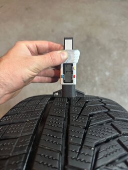 ALU Kola ŠKODA 5x112 R17 EREBUS Zimní Pneu 225/50/17 - 12