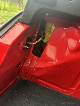 Prugeot 106 1.1 44kw - 12