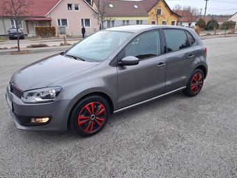 Volkswagen Polo 1.4 i - 12