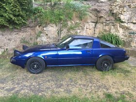 Mazda RX7 FB rv1985 - 12