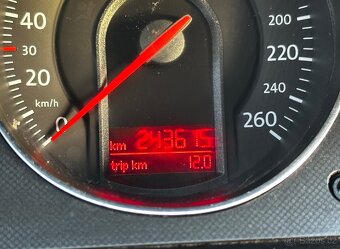 VW Passat B6 1.9TDi - 12