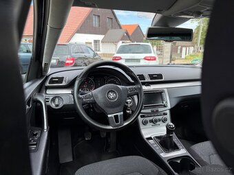 VW Passat B7 2.0tdi 2013 R-LINE (tažné-Navi-pano) combi - 12