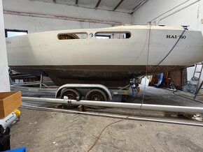 Nautic Plast HAI 750 - kajutová plachetnice - 12