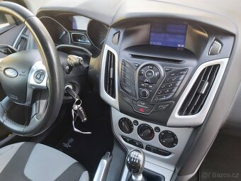 Ford Focus 1.0 92 kw 2012, servis Ford , TOP STAV - 12