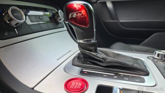 VW Touareg 3.0TDi        PĚKNÝ VŮZ - 12