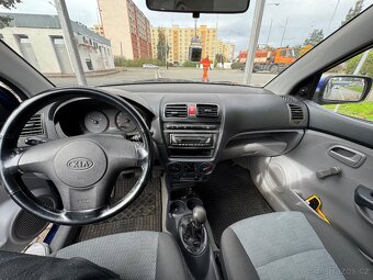 Kia Picanto - 12