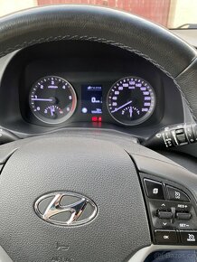 Hyundai tucson - 12