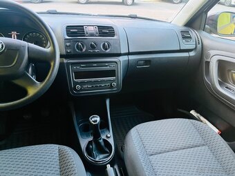 ŠKODA FABIA 1.2 TSi COMBI NAJETO JEN 110 TIS KM - 12
